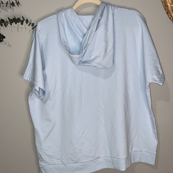 MK Basic Pullover with Hoodie - Picture 5 of 5